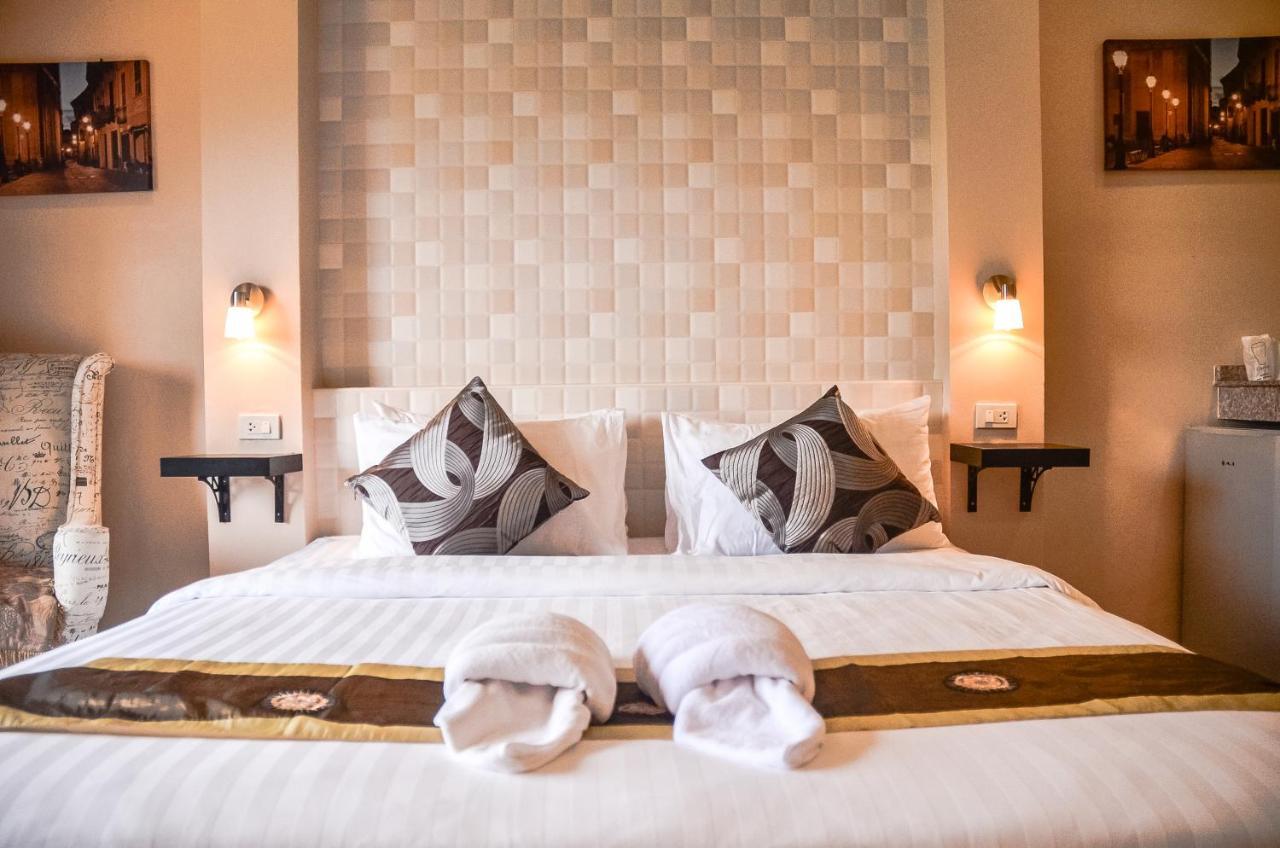 4 Palms Resort Bang Sare Bagian luar foto